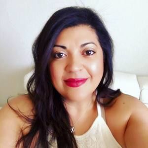 Meet your Posher, Yohalis